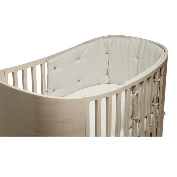 Leander Classic Cot with Organic in Cappuccino